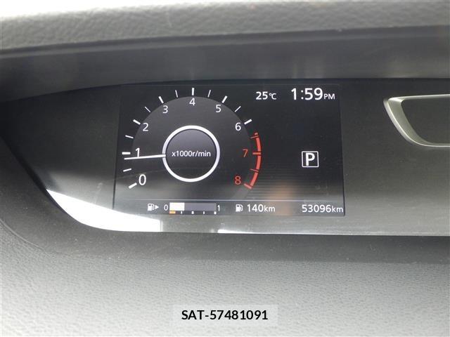 Nissan SERENA 2018 8925601-1
