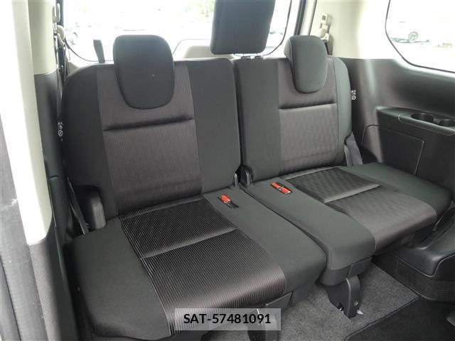 Nissan SERENA 2018 8925601-4