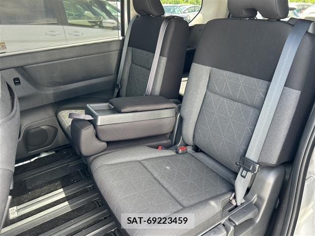Nissan SERENA 2024 8925609-6