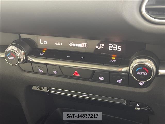 Mazda CX-30 2019 8748176-1
