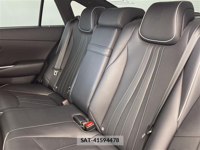 Toyota CROWN 2018 8937561-12
