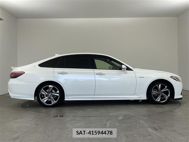 Toyota CROWN 2018 8937561-21