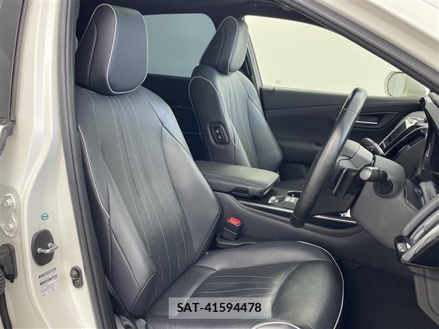 Toyota CROWN 2018 8937561-3