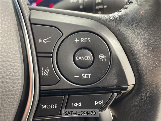 Toyota CROWN 2018 8937561-4