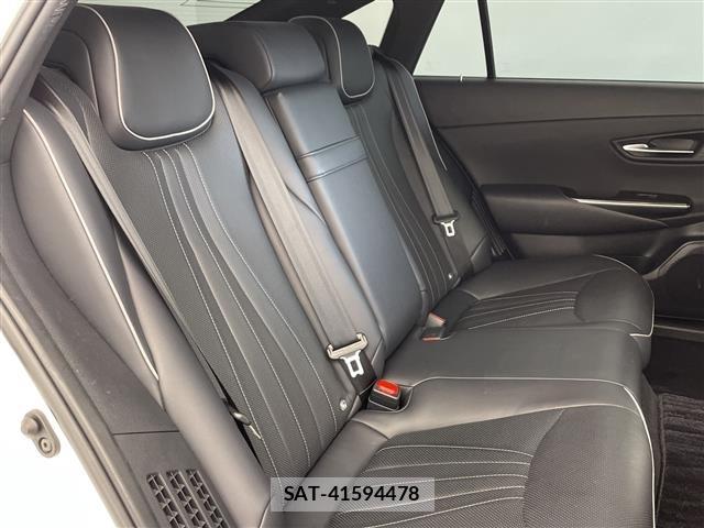 Toyota CROWN 2018 8937561-7