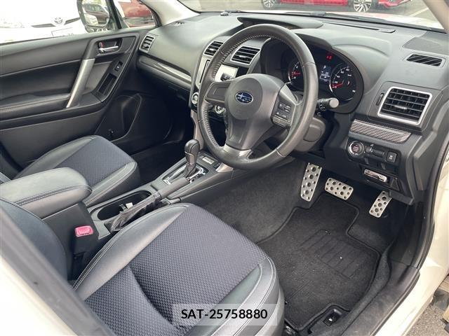 Subaru FORESTER 2015 8897519-6