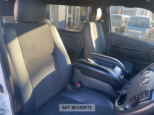 Toyota HIACE VAN 2022 8910497-1