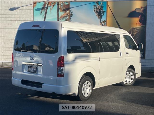 Toyota HIACE VAN 2022 8910497-13