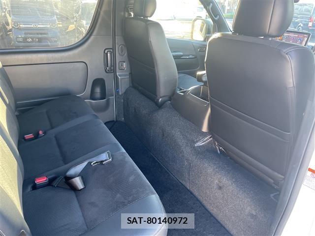Toyota HIACE VAN 2022 8910497-19