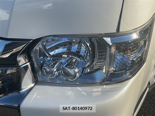 Toyota HIACE VAN 2022 8910497-4
