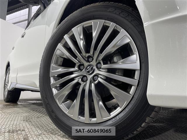 Toyota HARRIER 2022 8707986-8
