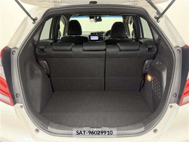 Honda FIT 2018 8921666-12