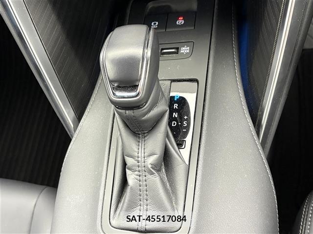 Toyota HARRIER 2025 8937138-13
