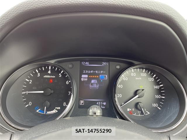 Nissan X-TRAIL 2018 8928950-11