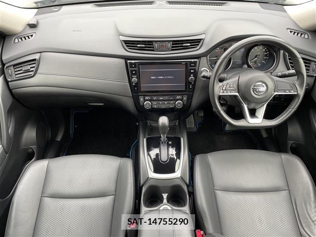 Nissan X-TRAIL 2018 8928950-15