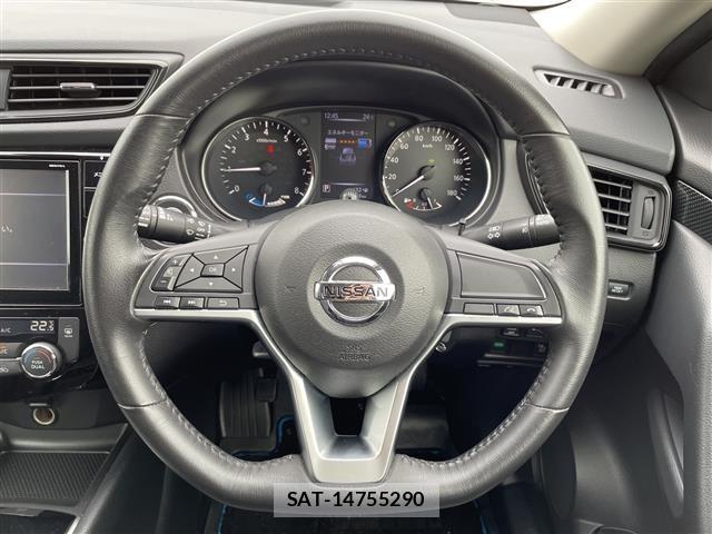 Nissan X-TRAIL 2018 8928950-17