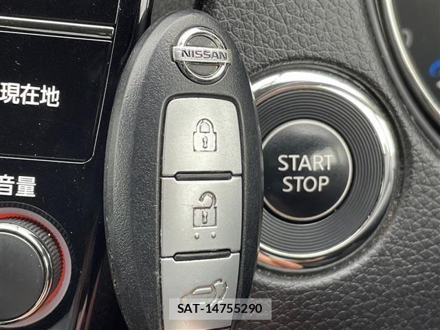 Nissan X-TRAIL 2018 8928950-3