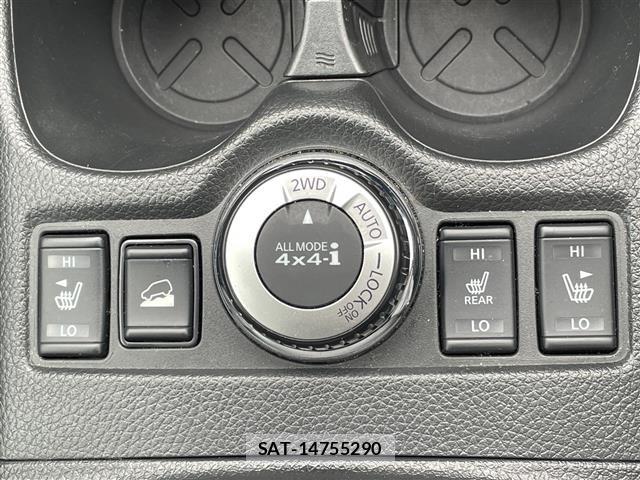 Nissan X-TRAIL 2018 8928950-4