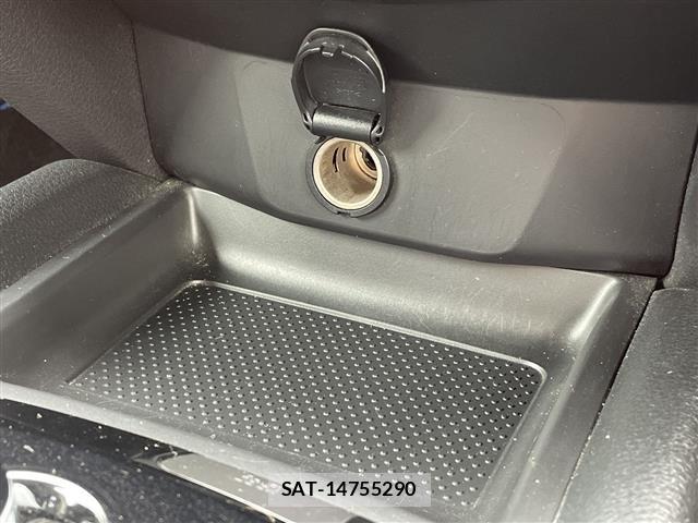 Nissan X-TRAIL 2018 8928950-6