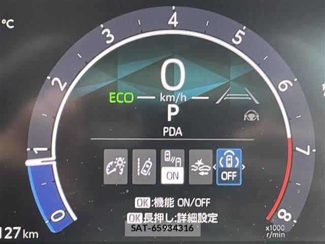 Toyota SIENTA 2026 8671069-17