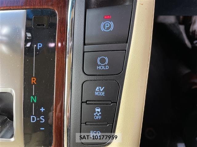 Toyota VELLFIRE 2015 8904892-9