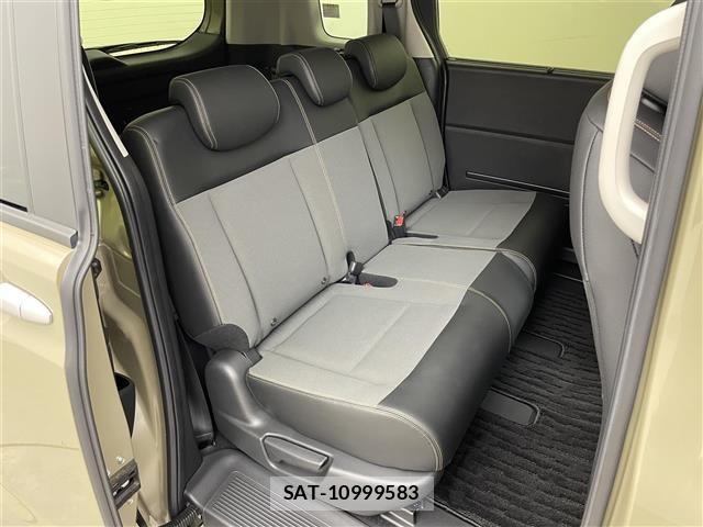 Honda FREED 2025 8684327-20