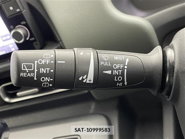 Honda FREED 2025 8684327-3