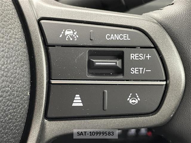 Honda FREED 2025 8684327-7