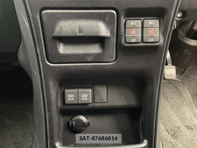 Toyota ESQUIRE 2020 8908748-4