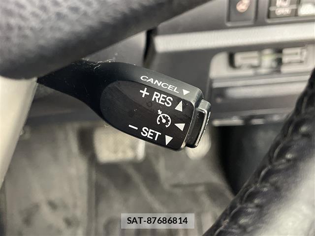 Toyota ESQUIRE 2020 8908748-9