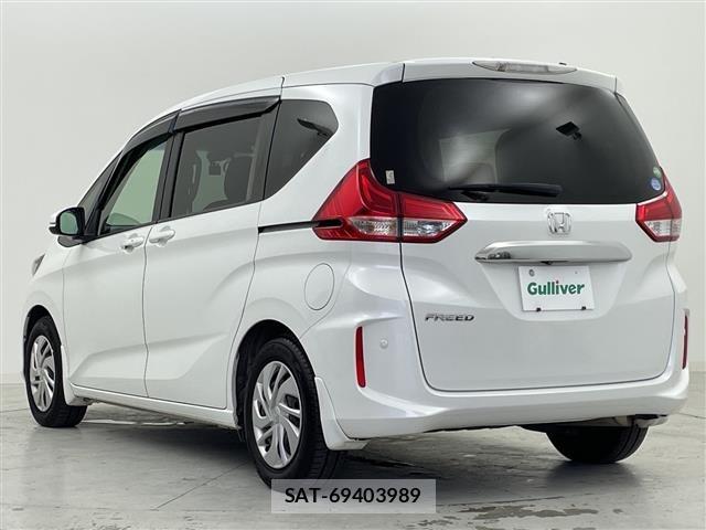 Honda FREED 2017 8684328-15