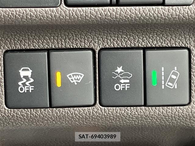 Honda FREED 2017 8684328-21