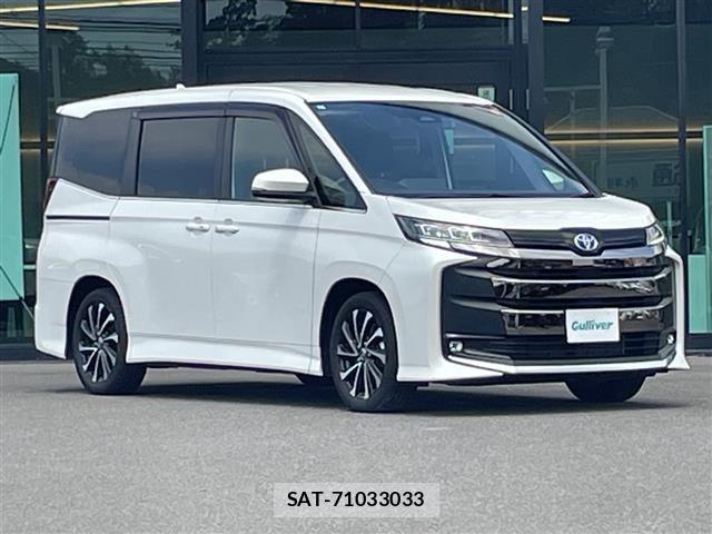 Toyota NOAH 2023 8683479-0