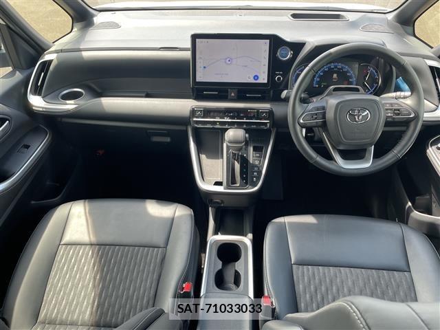 Toyota NOAH 2023 8683479-15