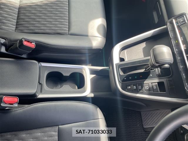 Toyota NOAH 2023 8683479-6