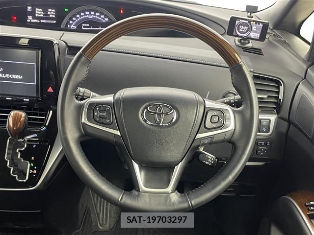 Toyota ESTIMA 2017 8909146-1
