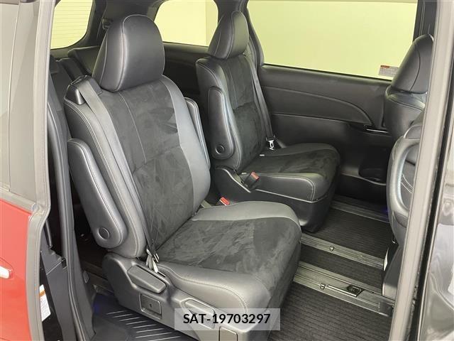 Toyota ESTIMA 2017 8909146-4