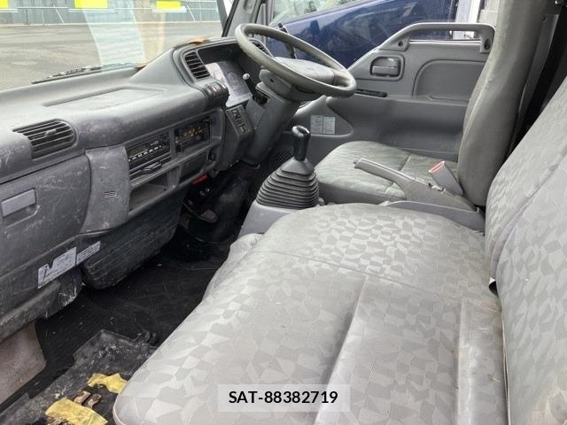 Mazda TITAN 2006 8856610-5