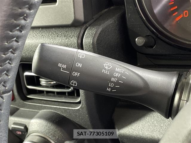 Suzuki JIMNY 2022 8932604-1