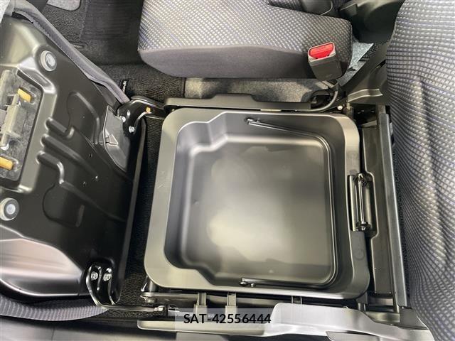 Suzuki WAGON R 2019 8747855-9