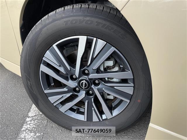 Nissan SERENA 2025 8671269-12