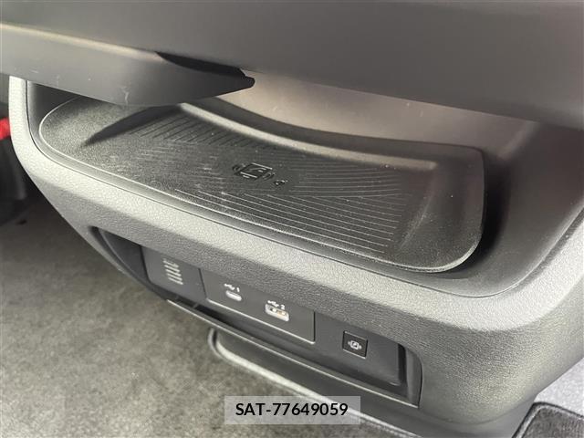 Nissan SERENA 2025 8671269-5