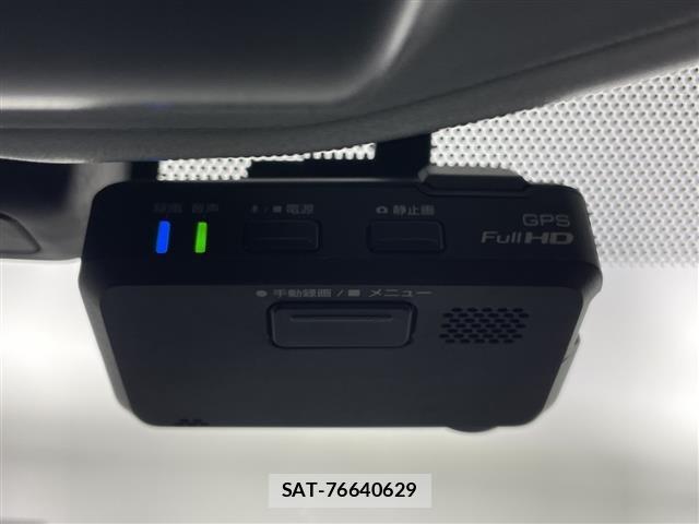 Nissan X-TRAIL 2018 8862547-12