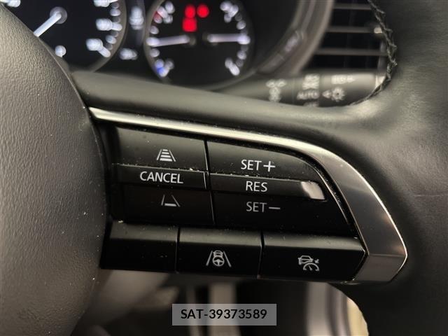 Mazda CX-30 2023 8748178-3