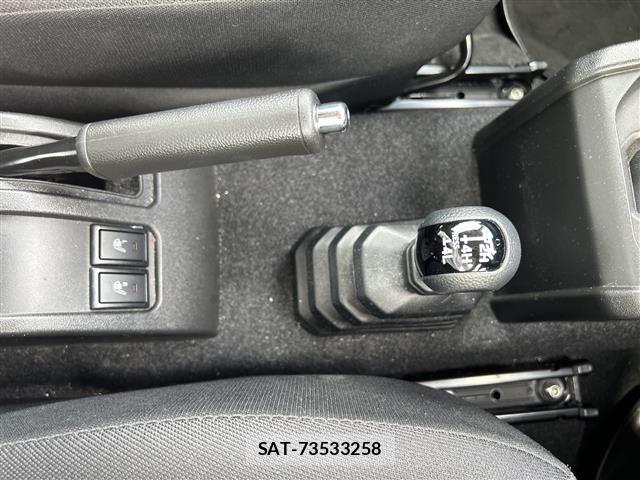 Suzuki JIMNY SIERRA 2023 8700368-10