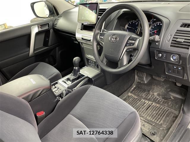 Toyota LAND CRUISER PRADO 2022 8907291-2