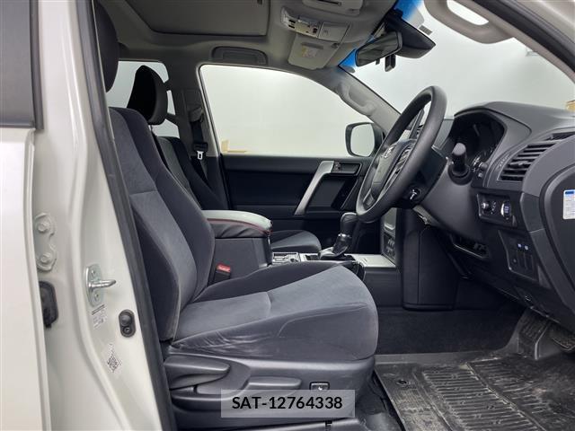 Toyota LAND CRUISER PRADO 2022 8907291-22