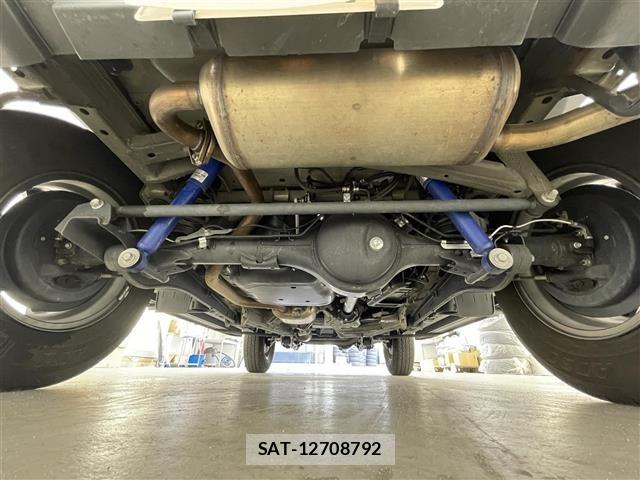 Suzuki JIMNY SIERRA 2025 8700376-13