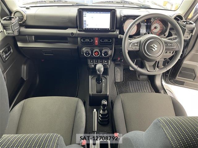 Suzuki JIMNY SIERRA 2025 8700376-15