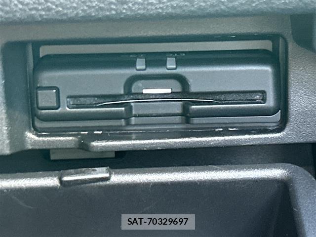 Nissan SERENA 2022 8671299-11